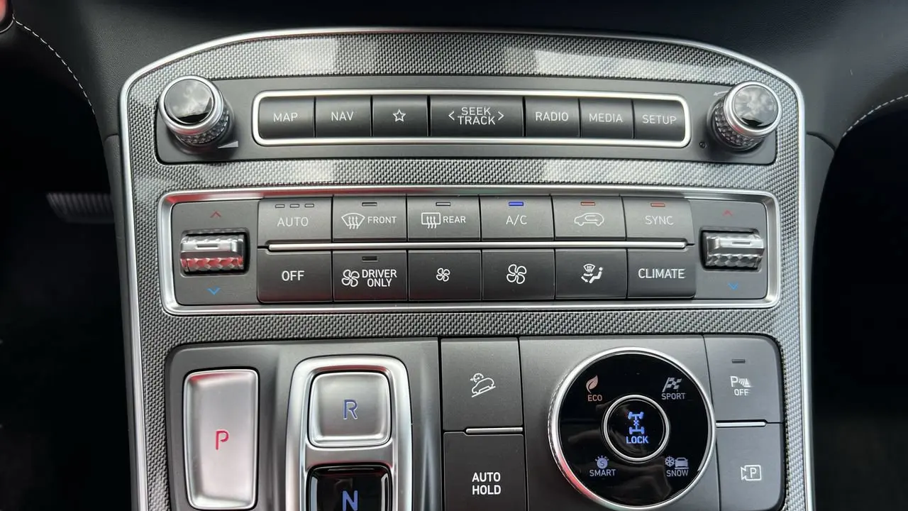 2023 Hyundai SANTA FE Hybrid SEL Premium