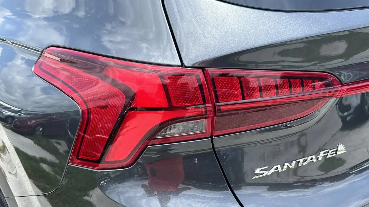 2023 Hyundai SANTA FE Hybrid SEL Premium