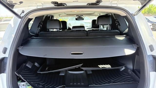 2023 Hyundai SANTA FE Hybrid SEL Premium