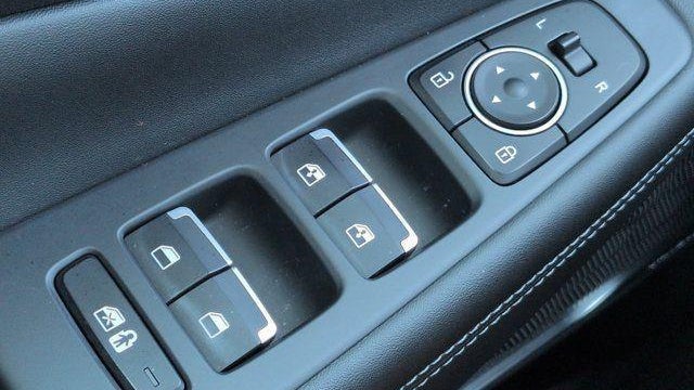 2023 Hyundai SANTA FE Hybrid SEL Premium