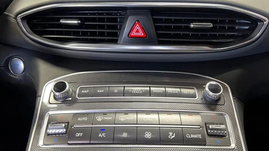 2021 Hyundai SANTA FE SEL