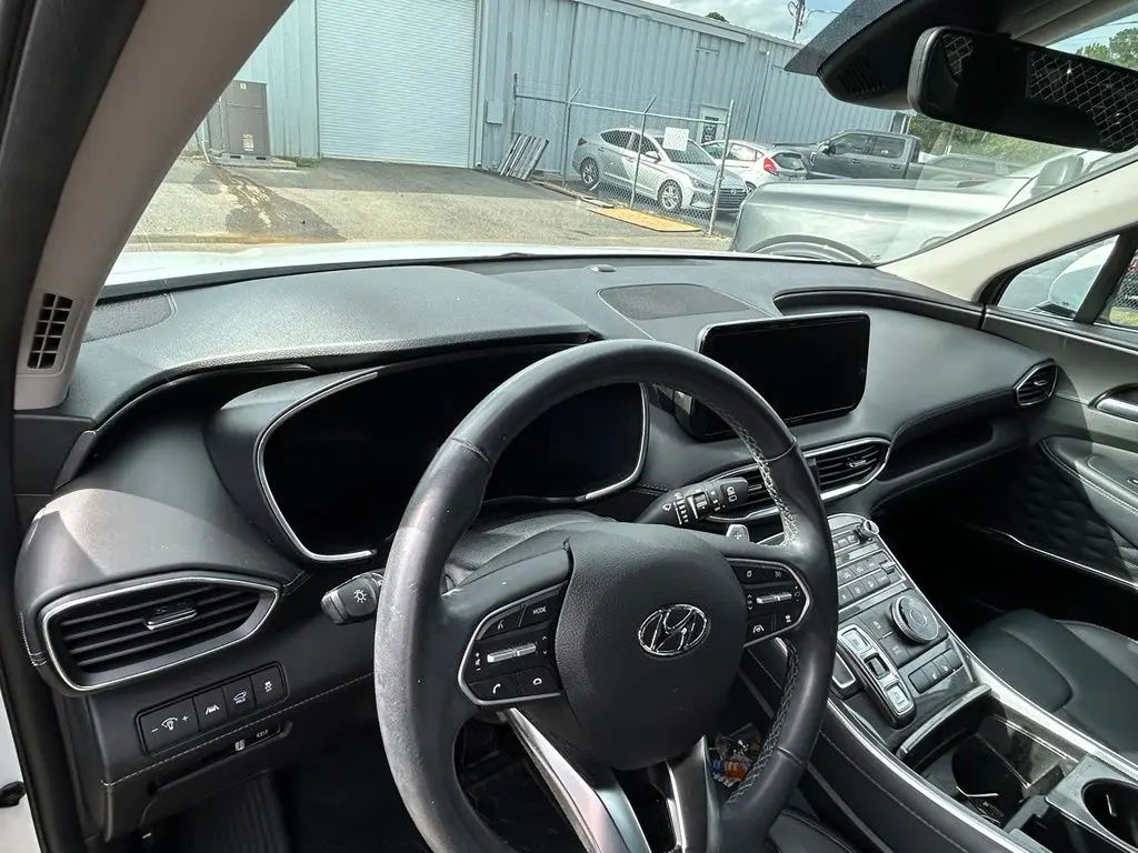 2023 Hyundai Santa Fe - $23,350