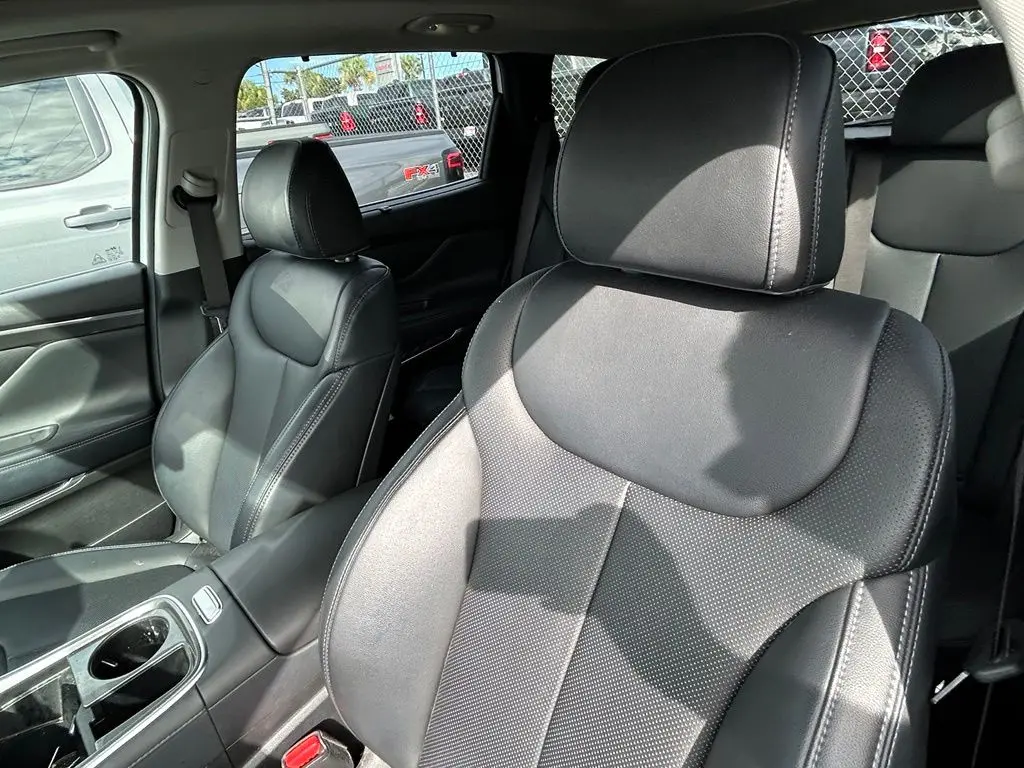 2023 Hyundai Santa Fe - $23,350