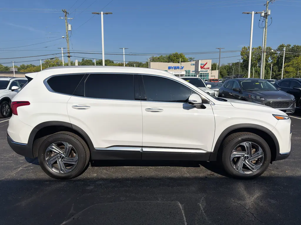 2023 Hyundai Santa Fe - $25,995