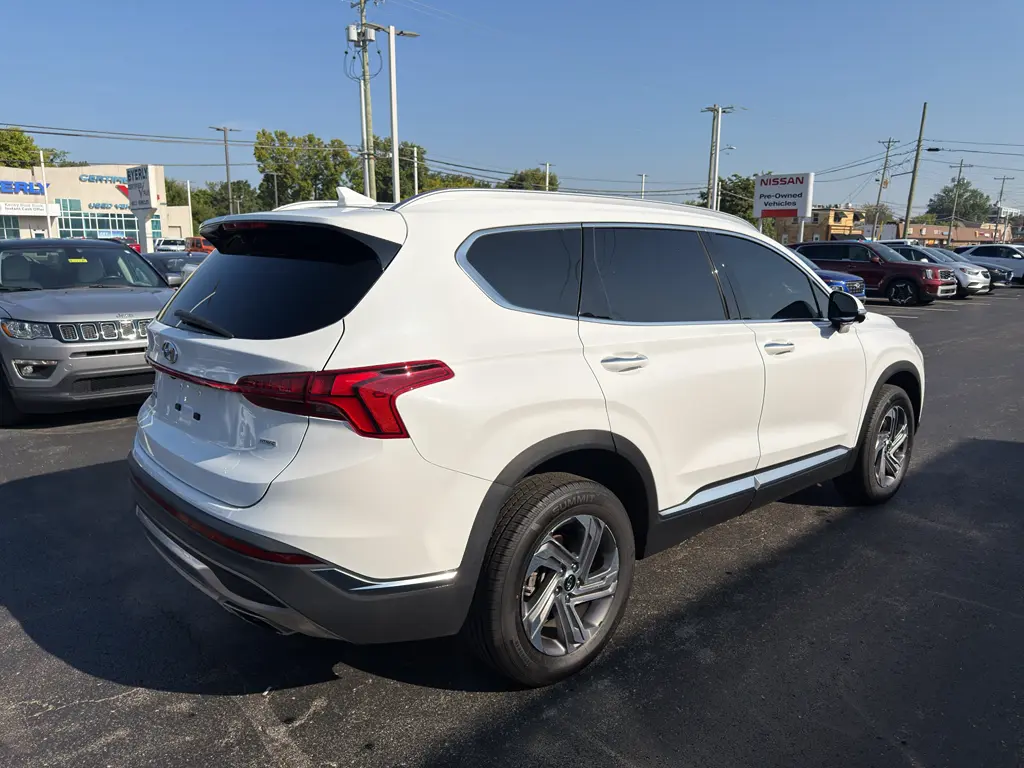 2023 Hyundai Santa Fe - $25,995