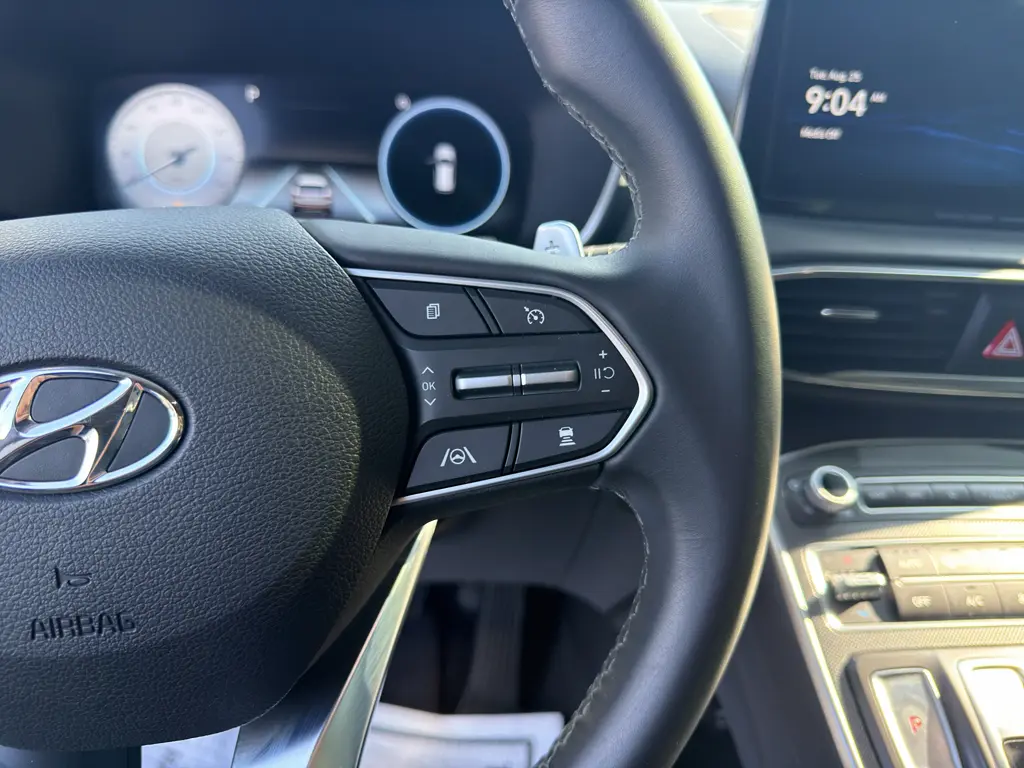2023 Hyundai Santa Fe - $25,995