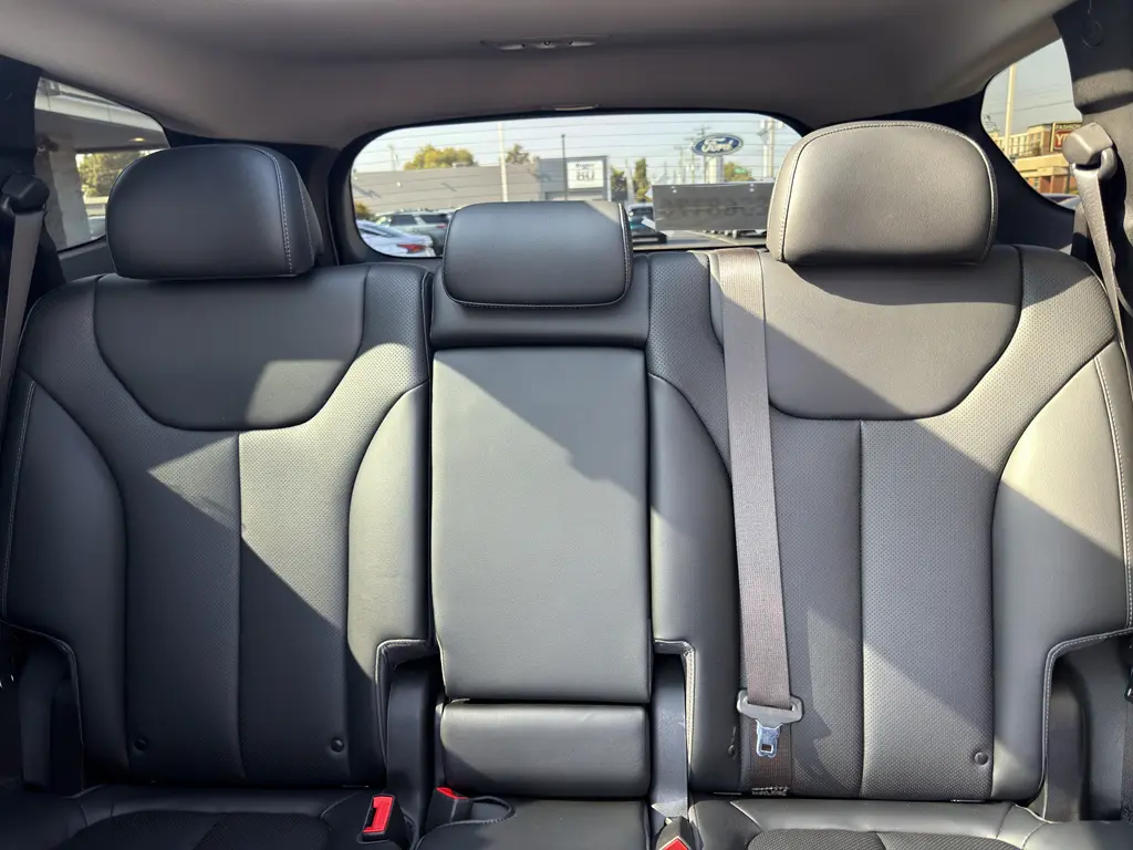 2023 Hyundai Santa Fe - $25,995
