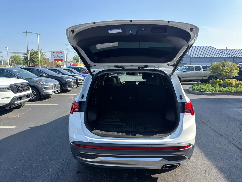 2023 Hyundai Santa Fe - $25,995