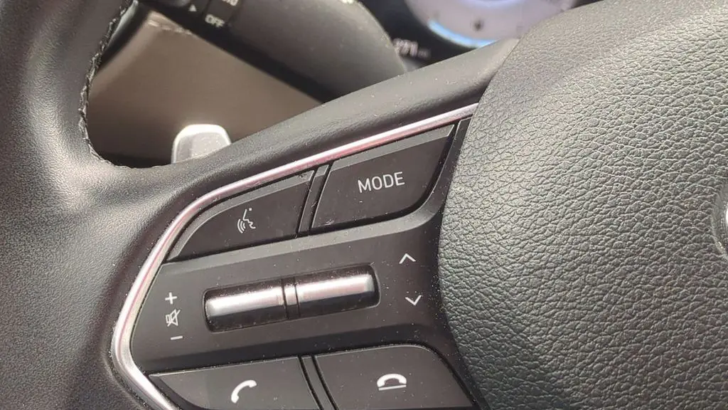 2021 Hyundai SANTA FE SEL