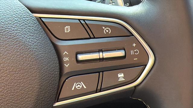 2023 Hyundai Santa Fe - $25,599