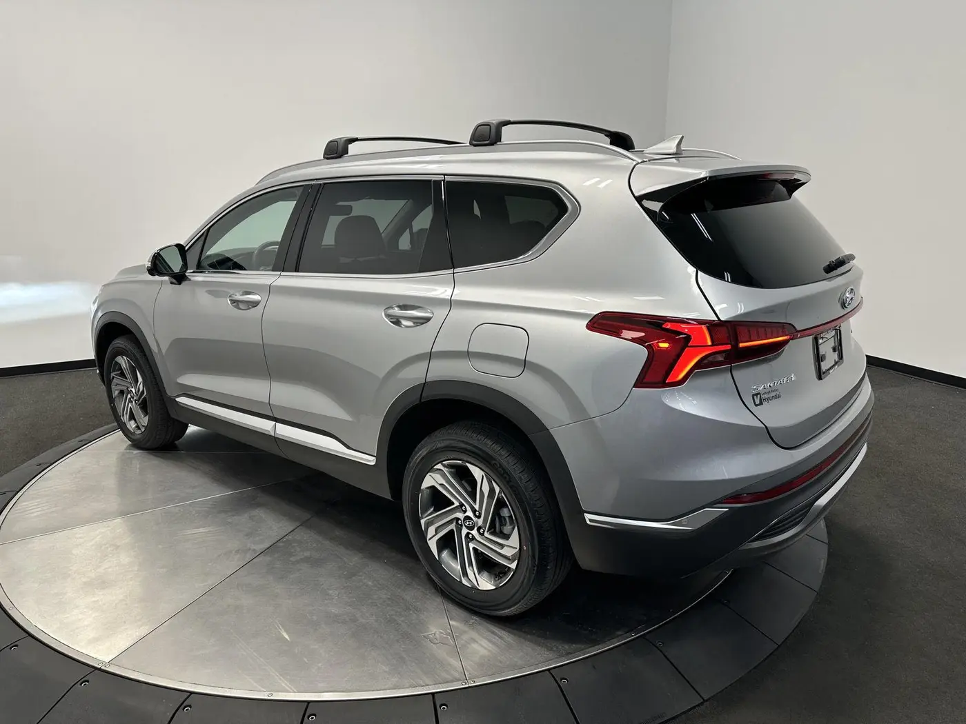 2023 Hyundai Santa Fe - $26,799