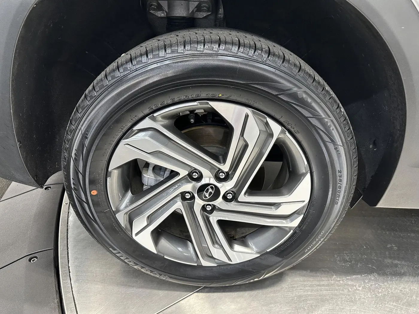 2023 Hyundai Santa Fe - $26,799