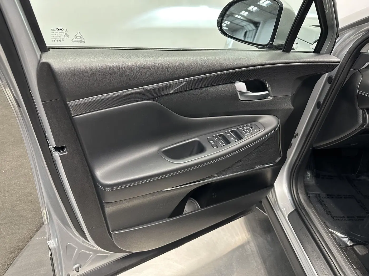 2023 Hyundai Santa Fe - $26,799