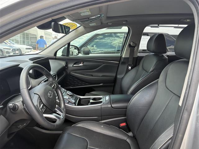 2023 Hyundai Santa Fe - $26,000