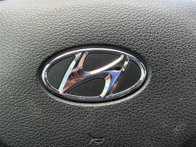 2023 Hyundai Santa Fe - $26,000