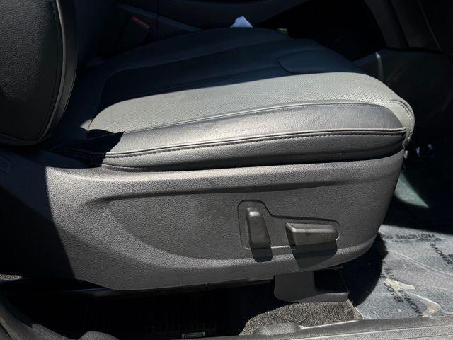 2021 Hyundai Santa Fe - $20,473