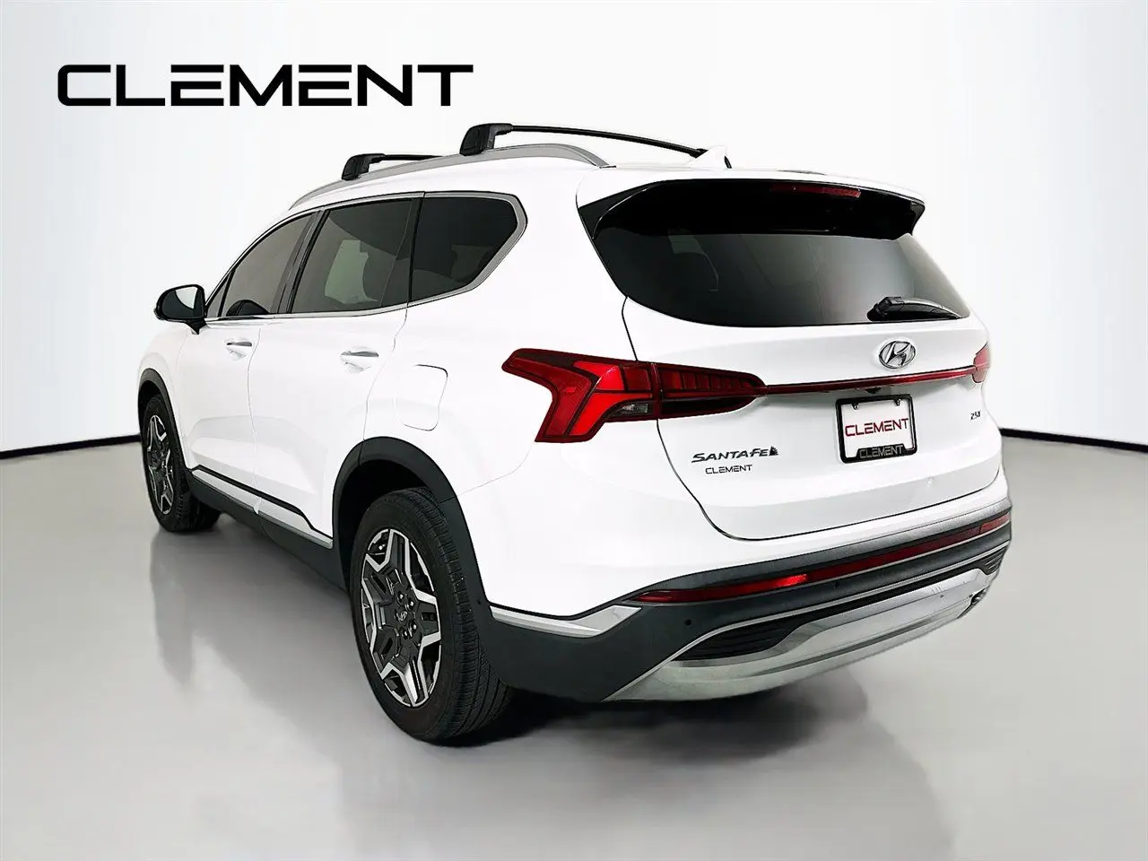 2021 Hyundai Santa Fe - $19,438