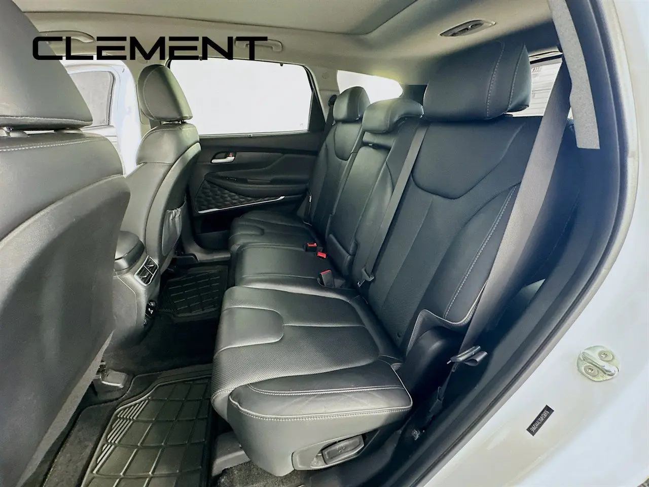 2021 Hyundai Santa Fe - $19,438