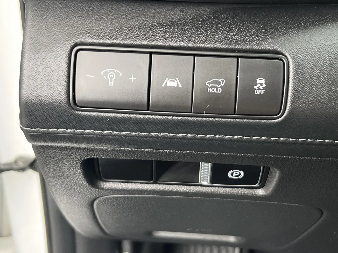 2023 Hyundai Santa Fe - $27,946