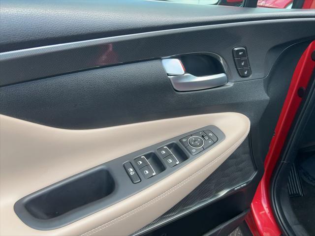2023 Hyundai Santa Fe - $24,700