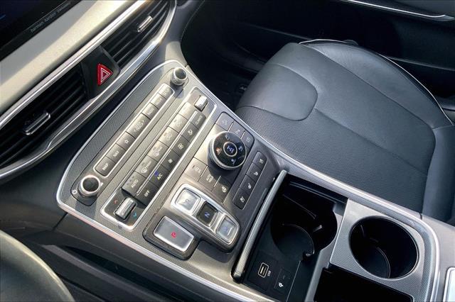 2022 Hyundai Santa Fe - $22,995