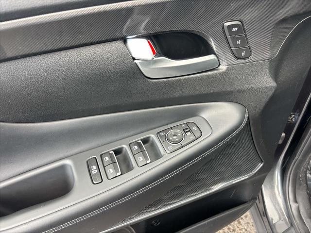 2022 Hyundai Santa Fe - $25,795