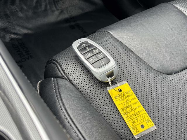 2022 Hyundai Santa Fe - $25,795