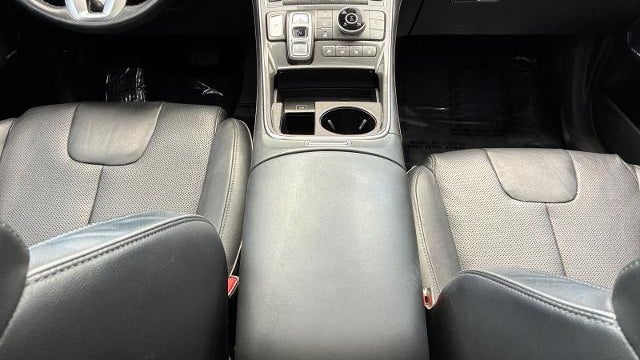 2021 Hyundai SANTA FE Limited