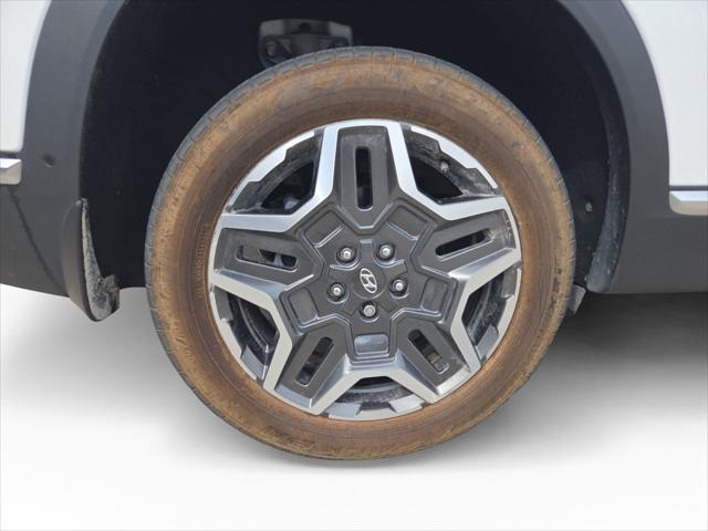 2023 Hyundai Santa Fe - $21,679