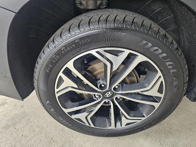 2019 Hyundai Santa Fe - $14,990