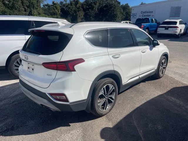 2019 Hyundai Santa Fe - $15,490