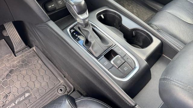 2019 Hyundai SANTA FE Limited 2.0T