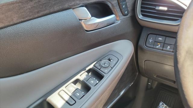 2019 Hyundai SANTA FE Ultimate 2.0T