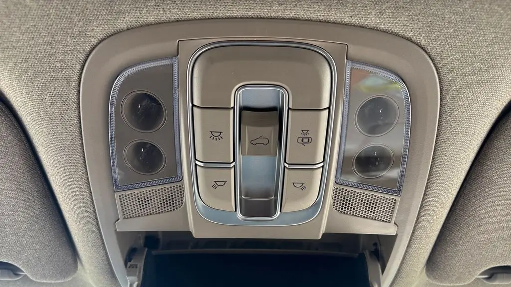 2020 Hyundai SANTA FE Limited 2.0T