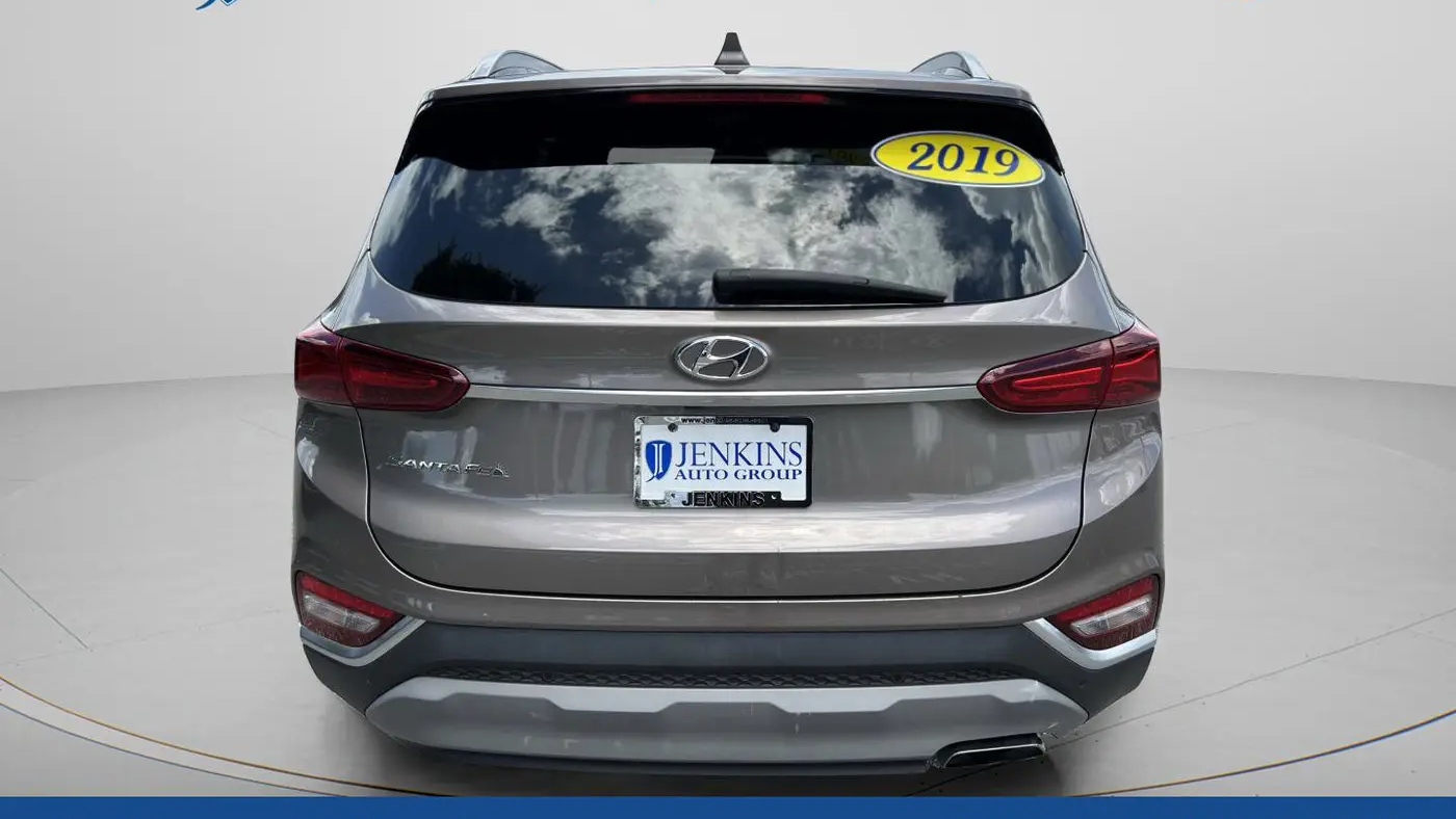 2019 Hyundai SANTA FE Limited 2.4L