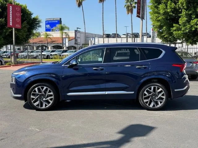2023 Hyundai Santa Fe - $25,995