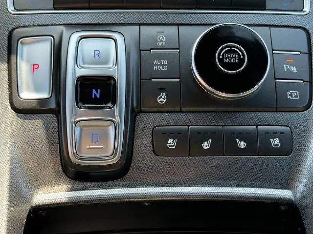 2023 Hyundai Santa Fe - $25,995
