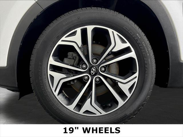 2020 Hyundai Santa Fe - $17,107