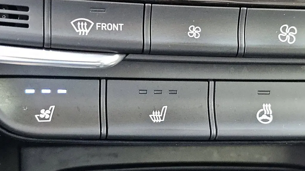2020 Hyundai SANTA FE Limited 2.0T
