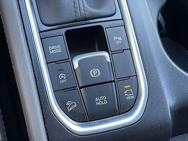 2020 Hyundai Santa Fe - $21,670