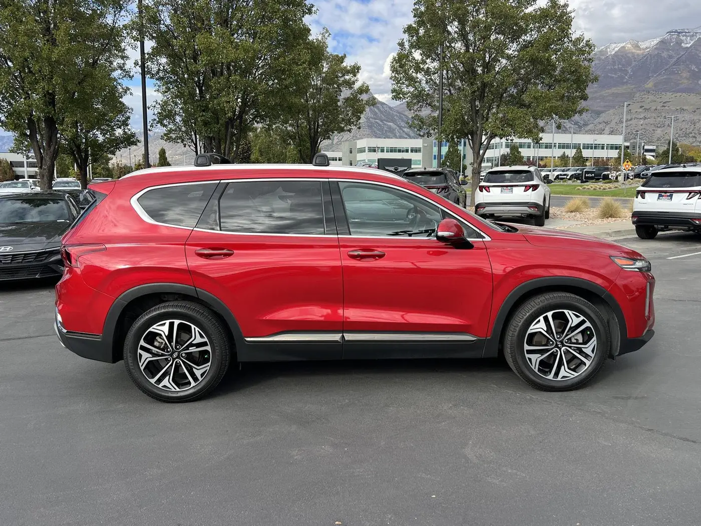 2020 Hyundai Santa Fe - $20,498
