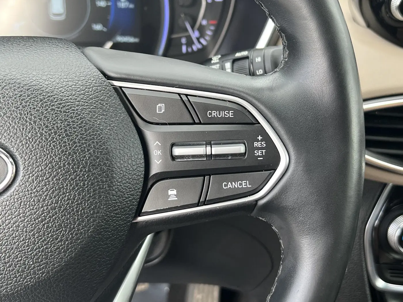 2020 Hyundai Santa Fe - $20,498