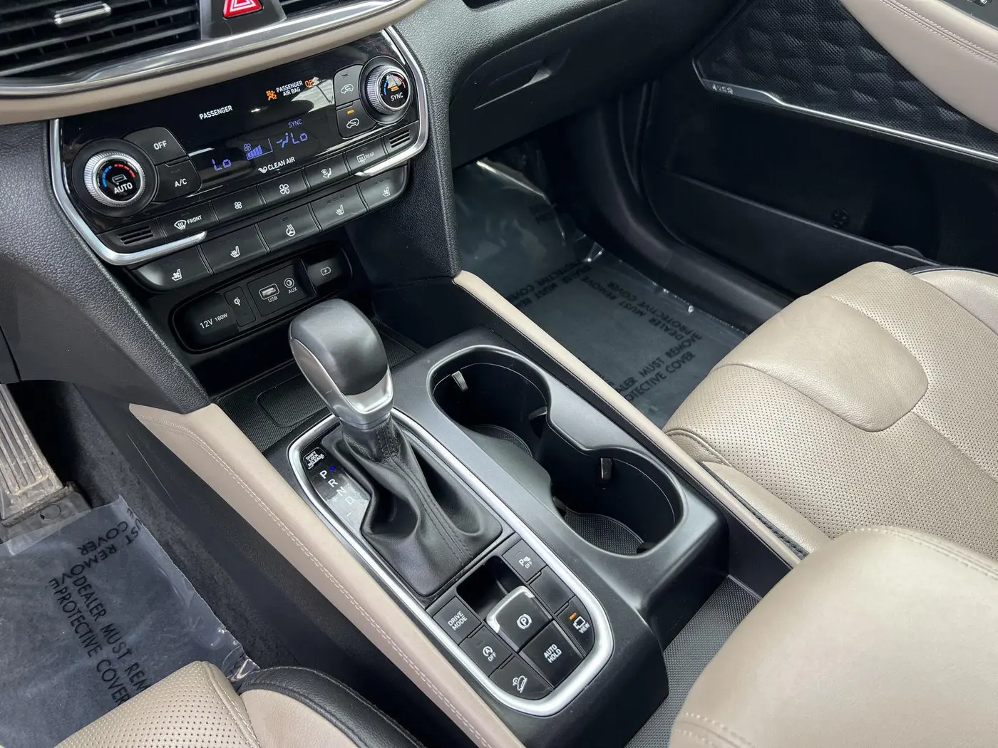 2020 Hyundai Santa Fe - $20,498