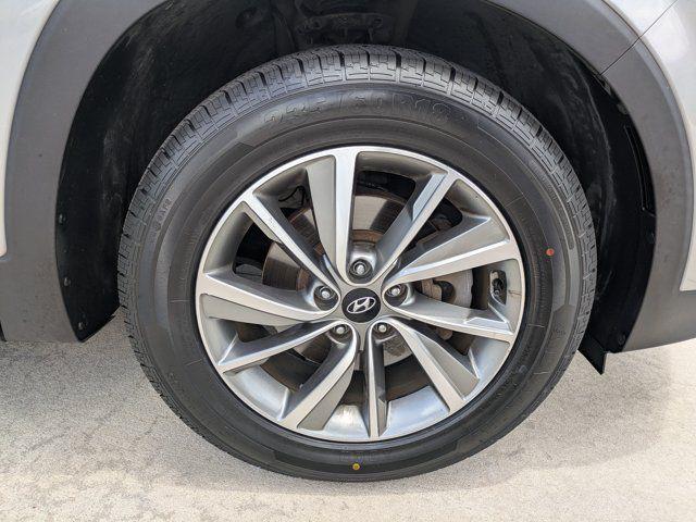 2020 Hyundai Santa Fe - $19,625