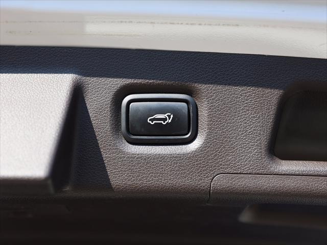 2019 Hyundai Santa Fe - $14,800