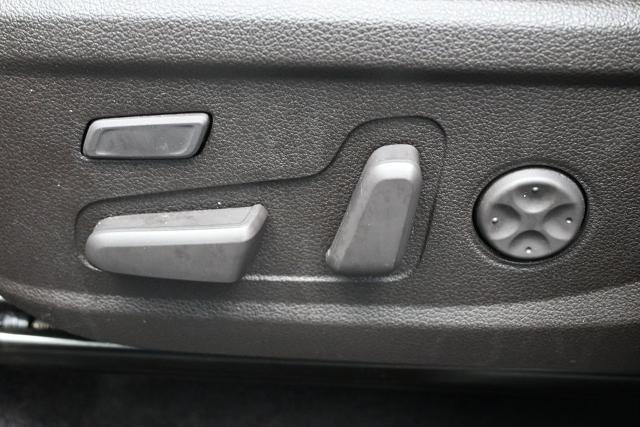2019 Hyundai Santa Fe - $19,385