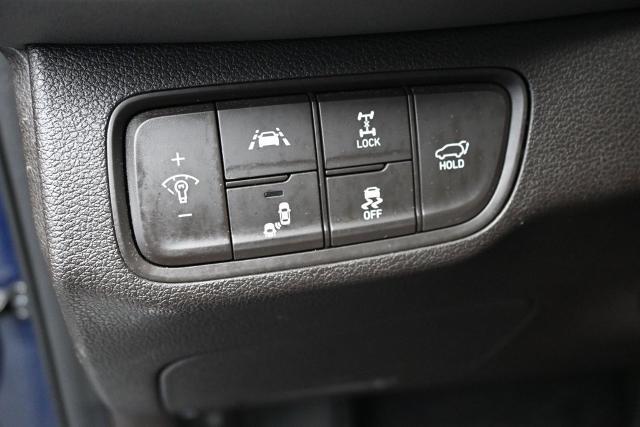 2019 Hyundai Santa Fe - $19,385