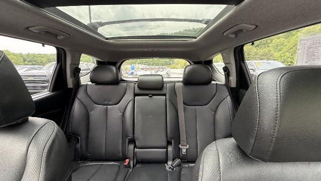 2019 Hyundai SANTA FE Limited 2.4L