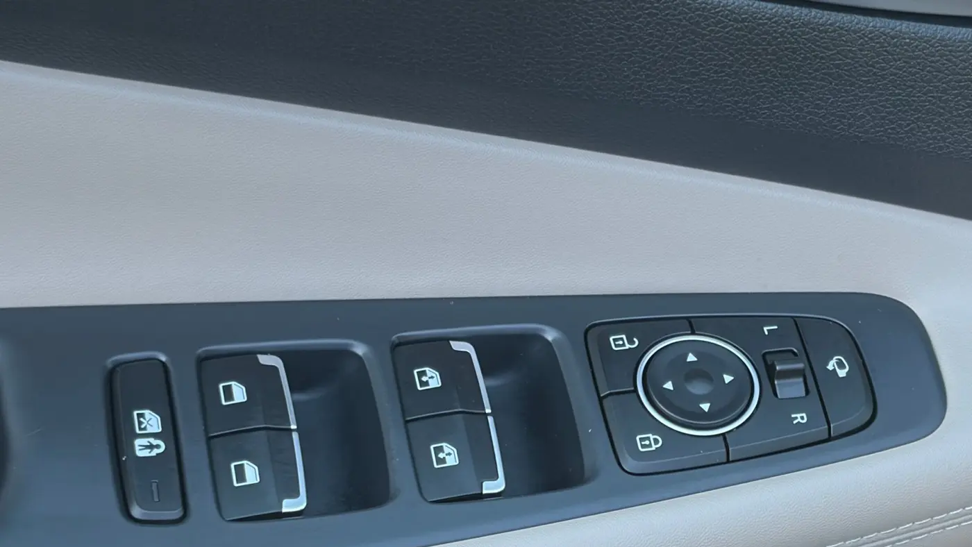 2023 Hyundai SANTA FE Hybrid Limited