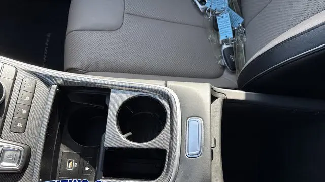 2023 Hyundai SANTA FE Hybrid Limited
